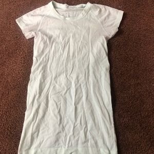 Lululemon shirt